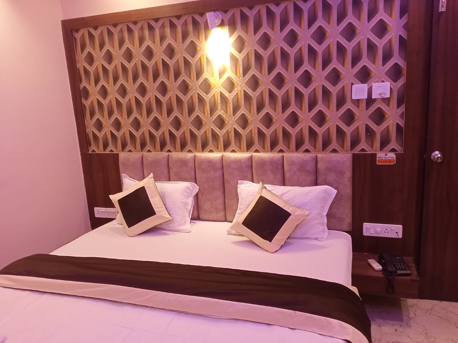 Hotel_park_view-3